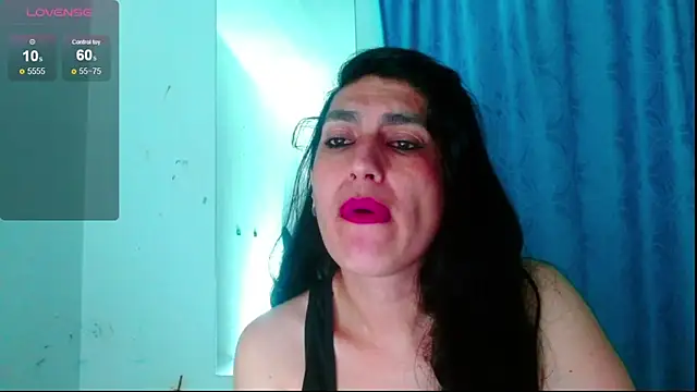 Snapshot of diosa_gil chatting on June 2026 12:22:02 AM diosa gil online show from June 2026 12:22:02 AM