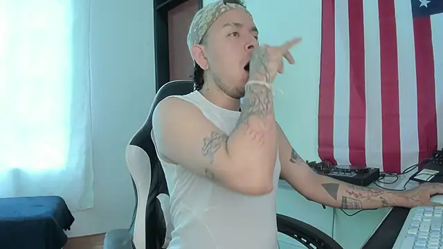 alexmontesco online show from April 2026 04:23:01 PM