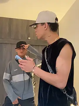 sintabusexo01 online show from April 2026 10:01:02 PM