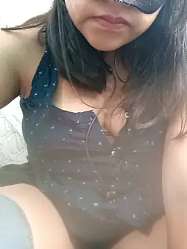 MorriganRosee online show from May 2026 03:17:02 PM