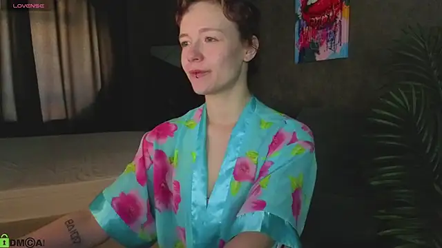 Ricki Bloom online show from June 2026 01:08:01 AM
