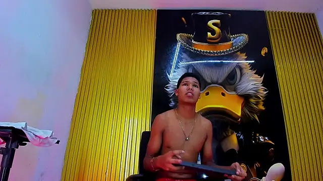 Gang Members xxx  online show from April 2026 03:09:02 AM