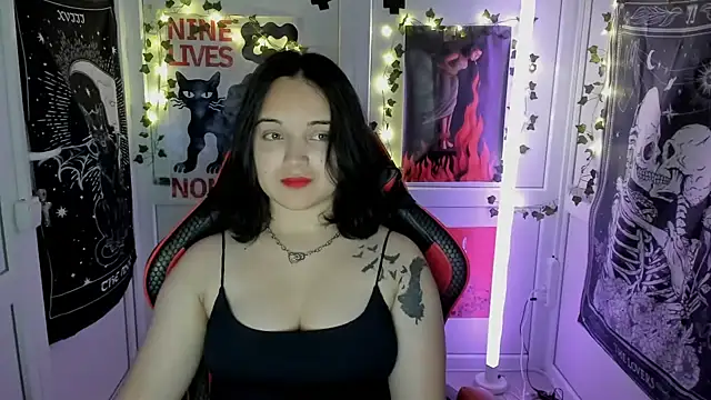 Caroline cutte online show from June 2026 06:54:02 AM