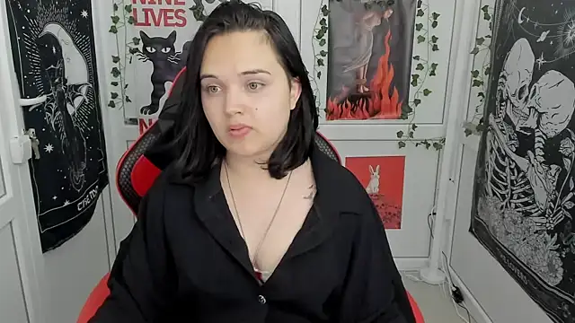 Caroline cutte online show from June 2026 10:15:01 AM