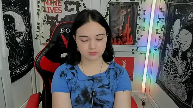 Caroline cutte online show from July 2026 06:19:02 AM