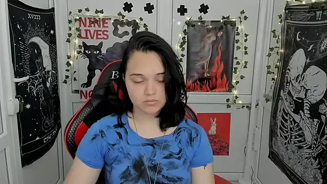 Caroline cutte online show from July 2026 07:15:02 AM