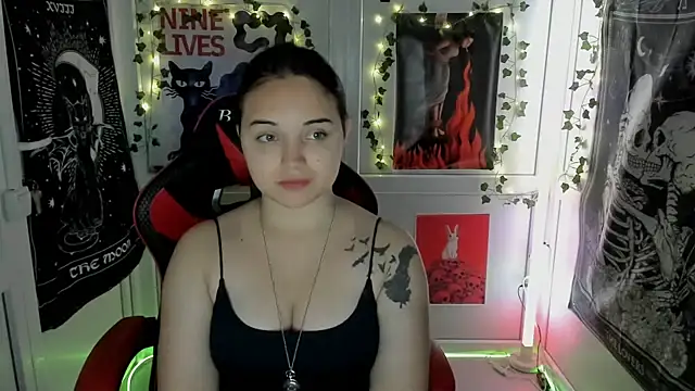 Caroline cutte online show from July 2026 06:10:01 PM