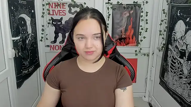 Caroline cutte online show from July 2026 06:43:02 AM