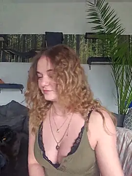 AliceLiddle  online show from April 2026 11:57:01 AM