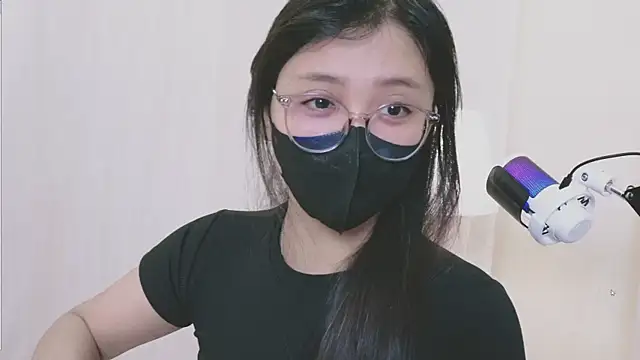 Chan Chann online show from April 2026 02:11:01 AM