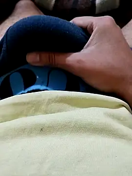 Lean1332 online show from April 2026 05:34:01 PM