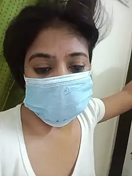 dearmona00 online show from May 2026 09:10:02 PM