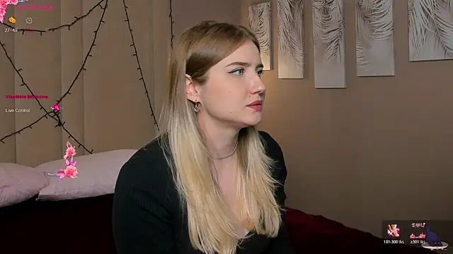 Liacandy  online show from April 2026 08:53:02 AM