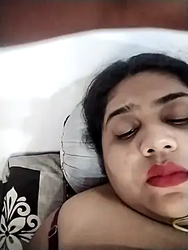 hotsilk21 online show from April 2026 06:32:02 PM