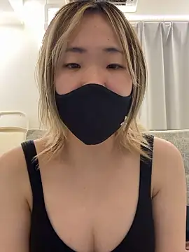 MITUKI0707 online show from April 2026 10:10:02 PM