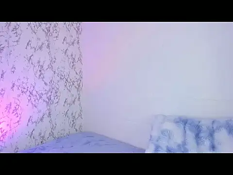 gia hofman online show from April 2026 01:03:02 PM