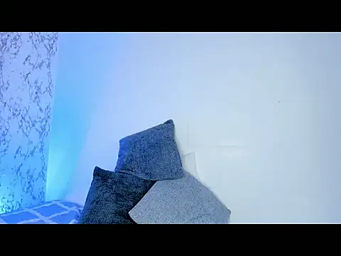 gia hofman online show from May 2026 12:33:01 PM