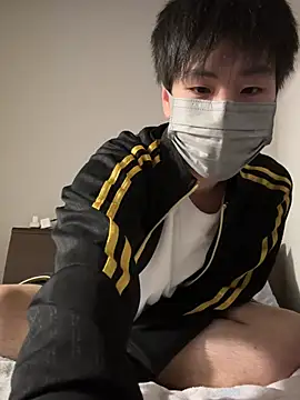 kurage164 online show from April 2026 11:27:01 AM