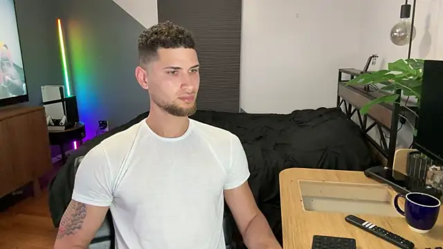 Splash8x online show from April 2026 04:00:01 PM