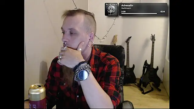 THatRandomMetalHead online show from June 2026 07:29:01 PM