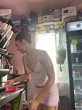 juicybootyquinn online show from July 2026 12:24:02 AM