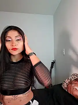 SantoroRosse online show from April 2026 05:00:02 AM