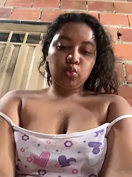 Ninibella online show from April 2026 06:12:01 PM