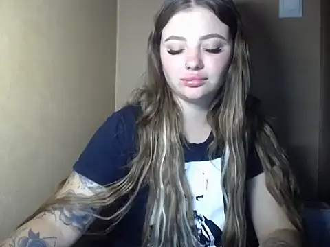 Snapshot of Lola77__ chatting on July 2026 09:10:02 PM Lola77 online show from July 2026 09:10:02 PM