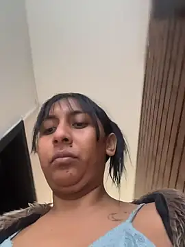 Snapshot of MELIZ_QUEEN chatting on June 2026 11:42:02 AM MELIZ QUEEN online show from June 2026 11:42:02 AM