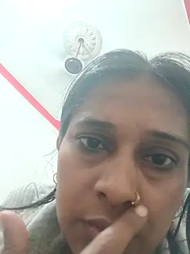 Anusingh899 online show from May 2026 09:42:02 PM