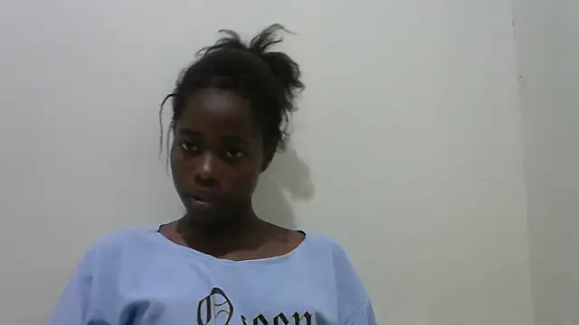 Snapshot of Rerpuss1 chatting on June 2026 02:22:01 PM Rerpuss1 online show from June 2026 02:22:01 PM