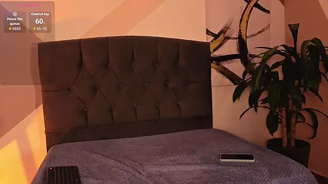 IvyRose 2 online show from April 2026 03:55:02 PM