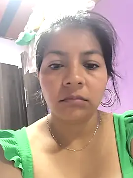 Tamaraxxx hot online show from April 2026 09:39:33 PM