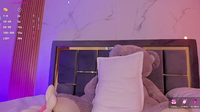 Iam Milly  online show from April 2026 01:42:02 AM