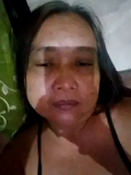 jeanyummytits online show from May 2026 02:55:01 PM