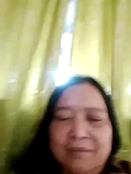 jeanyummytits online show from June 2026 12:27:01 AM
