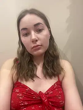 Doris2222 online show from April 2026 06:52:01 PM