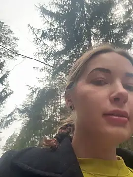 Doris2222 online show from April 2026 10:07:02 AM