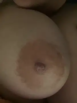 nightvibe3 online show from April 2026 07:22:01 AM