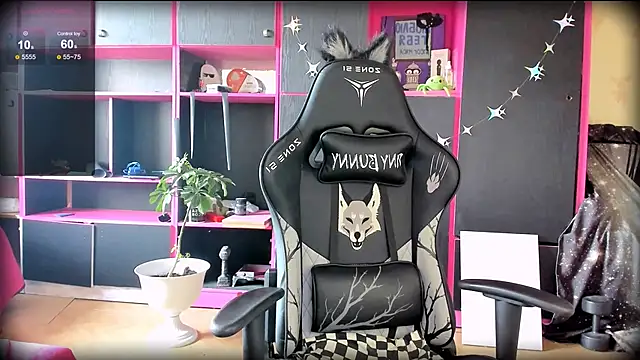 Neon Baddie online show from June 2026 02:33:01 PM