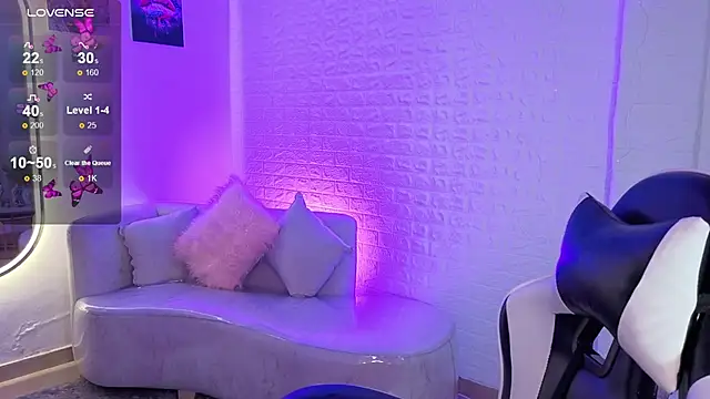 Dahlienne Vianne online show from July 2026 10:27:02 PM
