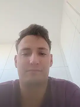 welltommy2001 online show from May 2026 02:47:02 PM