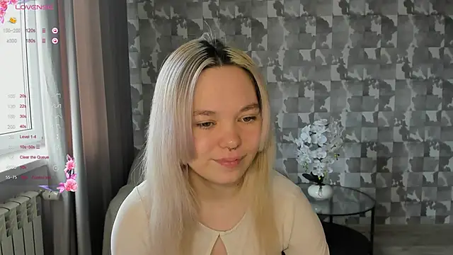 Anna Delon online show from April 2026 07:07:01 AM