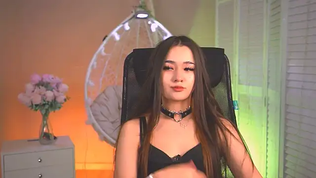 Snapshot of AmiMeow_ chatting on May 2026 06:53:01 AM AmiMeow online show from May 2026 06:53:01 AM