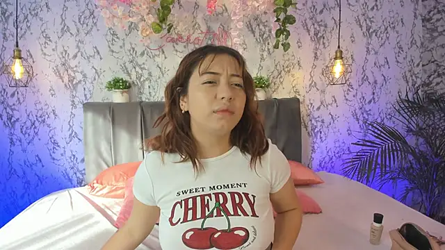 Sakura lux online show from April 2026 12:20:02 PM