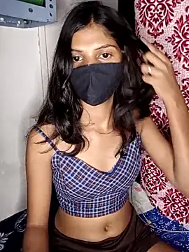 Miruhot online show from April 2026 07:19:02 PM