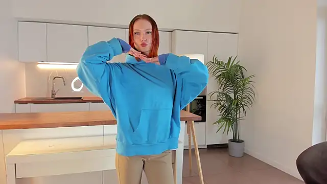 AlvaCatterton online show from April 2026 11:12:01 AM