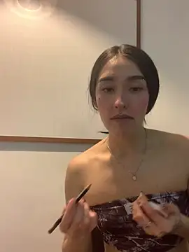 Snapshot of NickieCute- chatting on April 2026 09:17:02 PM NickieCute- online show from April 2026 09:17:02 PM