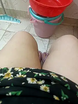 quinnn30 online show from April 2026 08:23:01 PM