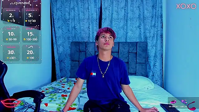 Snapshot of IhanKing chatting on July 2026 07:39:01 PM IhanKing online show from July 2026 07:39:01 PM